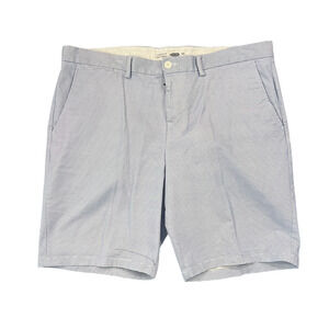 Old Navy Men's Mini Blue Stripe Ultimate Slim Shorts - SIZE 40